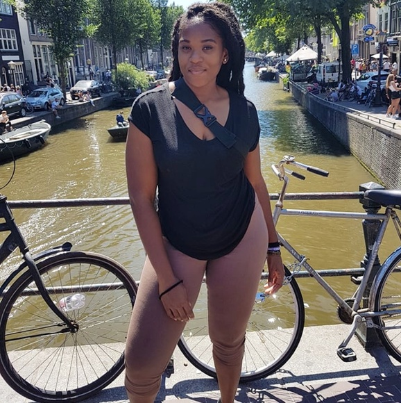 Meet your Posher, Ashley - Picture 6 of 7